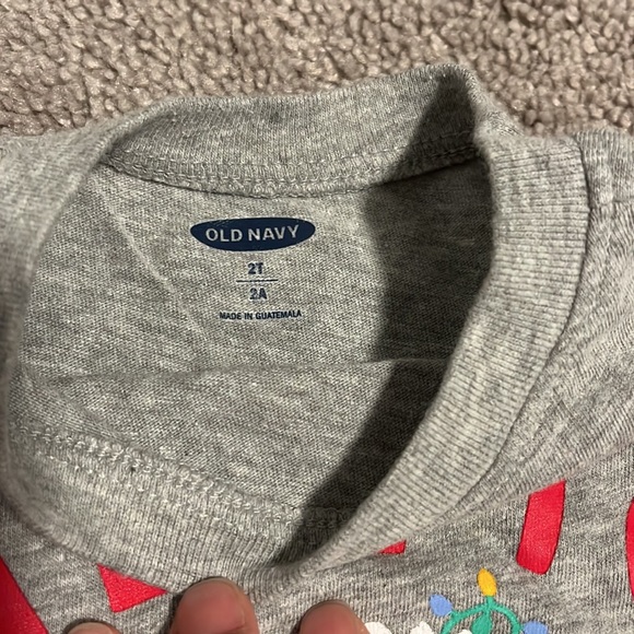 🎊 2/$20  Toddler boy Old Navy shirt Lot 🎊 - Picture 4 of 6
